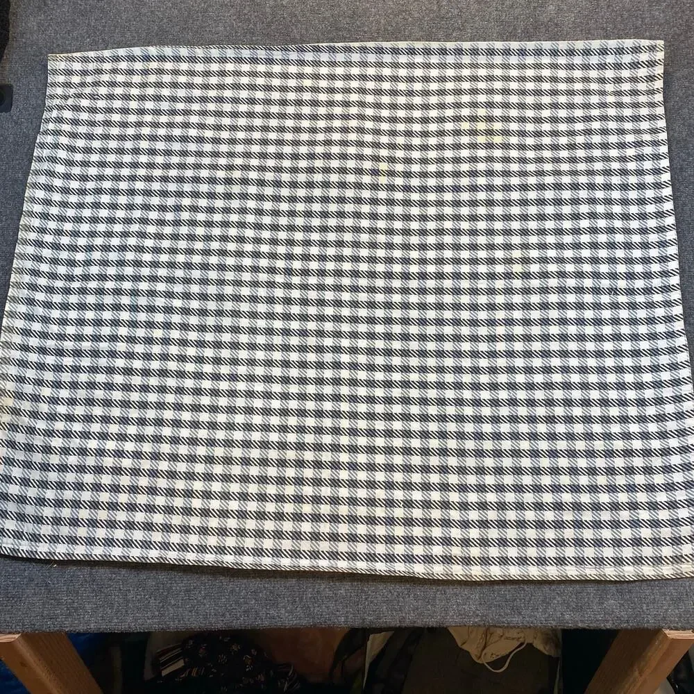 Vintage Handmade Red and Gingham Bowtie Pattern Quilt Lap Blanket 39.5